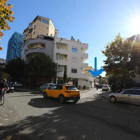 Hostel Little Corner Tirana