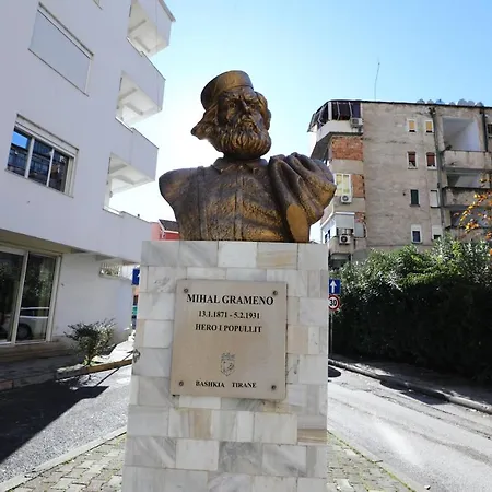 Little Corner Hostel Tirana