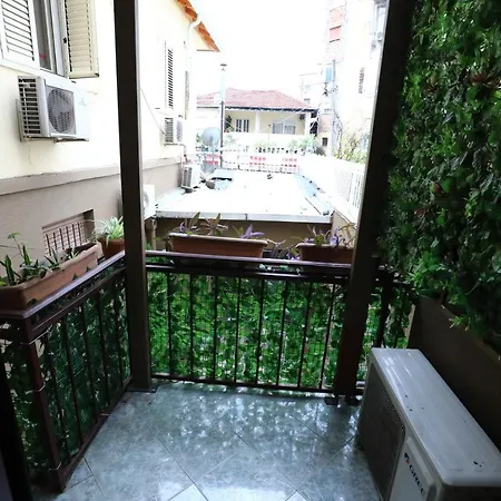 Little Corner Auberge de jeunesse Tirana